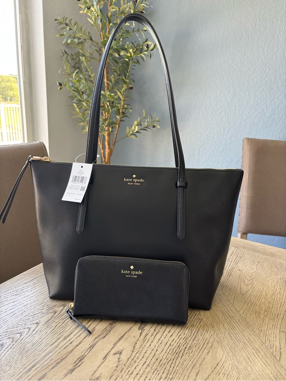 Kate Spade New York Black Pebbled Leather Tote & Matching Wallet Set NWT